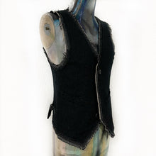 Load image into Gallery viewer, L.G.B./VEST-9/STD/M