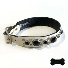 Load image into Gallery viewer, RN Design/Dog collar - White x Black Moon
