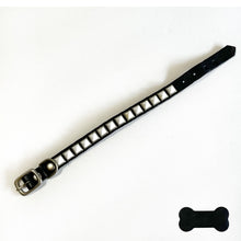 Load image into Gallery viewer, RN Design/Dog collar - Black x Pyramid White
