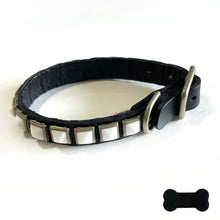 Load image into Gallery viewer, RN Design/Dog collar - Black x Pyramid White
