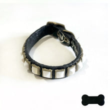 Load image into Gallery viewer, RN Design/Dog collar - Black x Pyramid White
