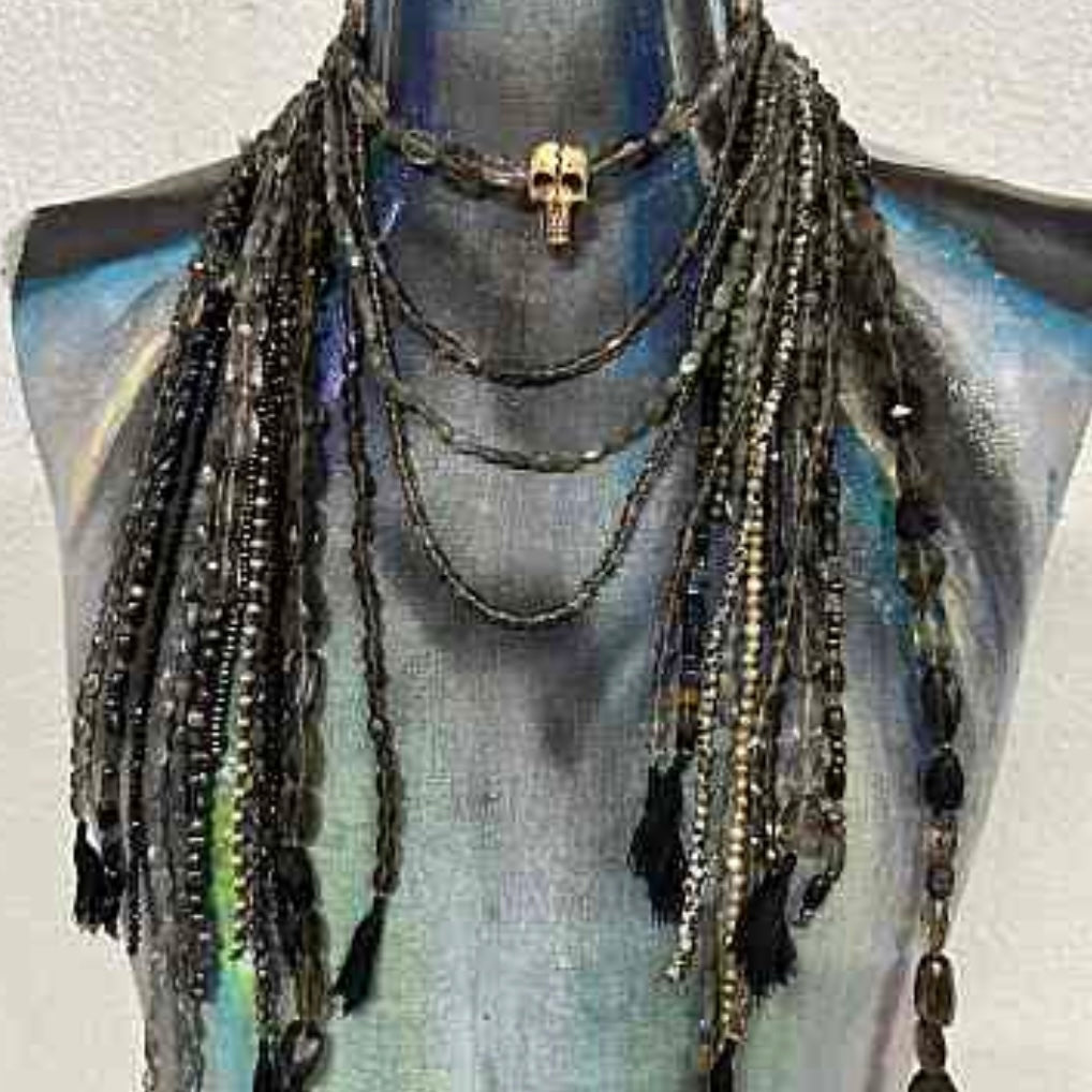 IF SIX WAS NINE/BROKEN NECKLACE Pearl x Crystal – CIRCUS by MANIAC