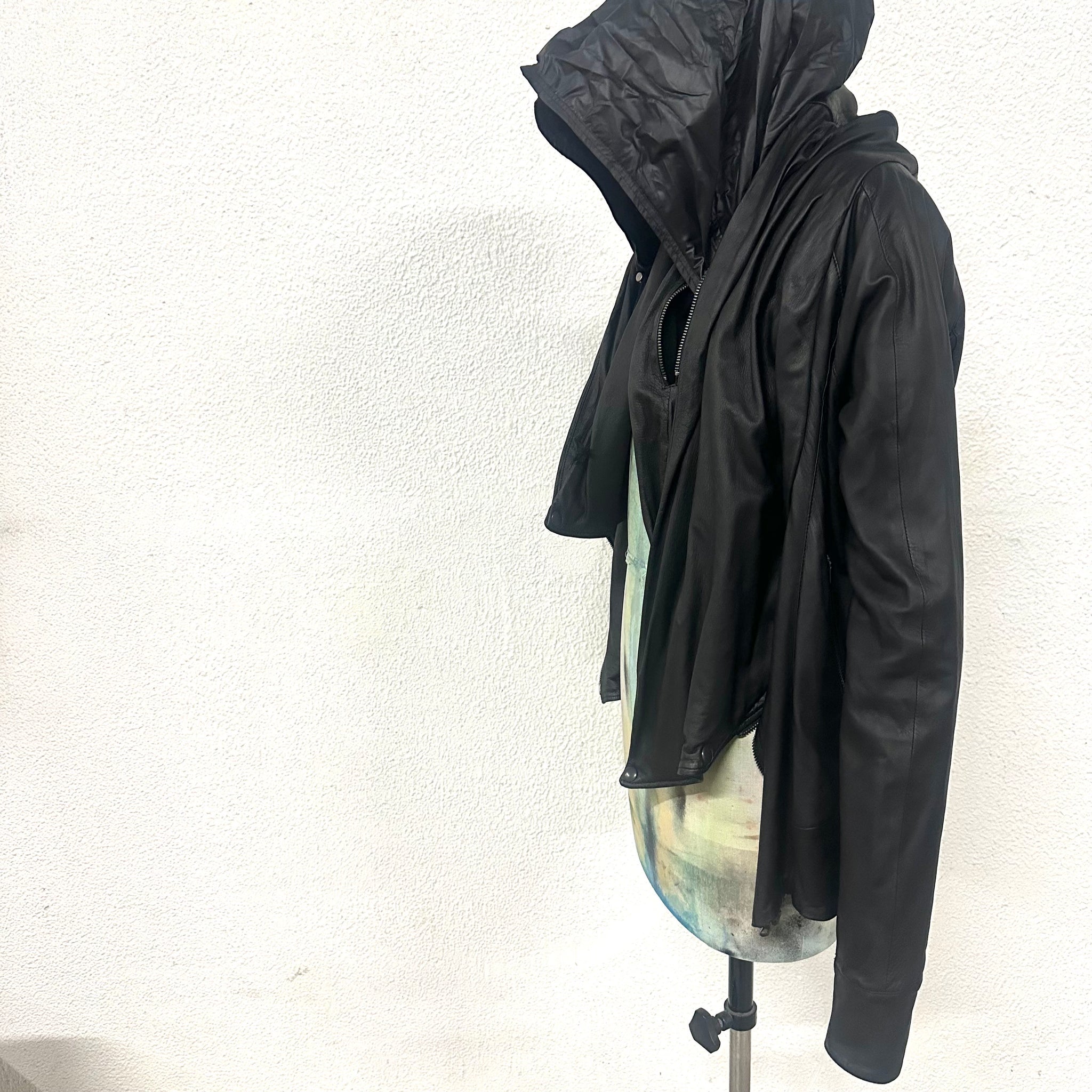 L.G.B./BONO-16/M – CIRCUS by MANIAC