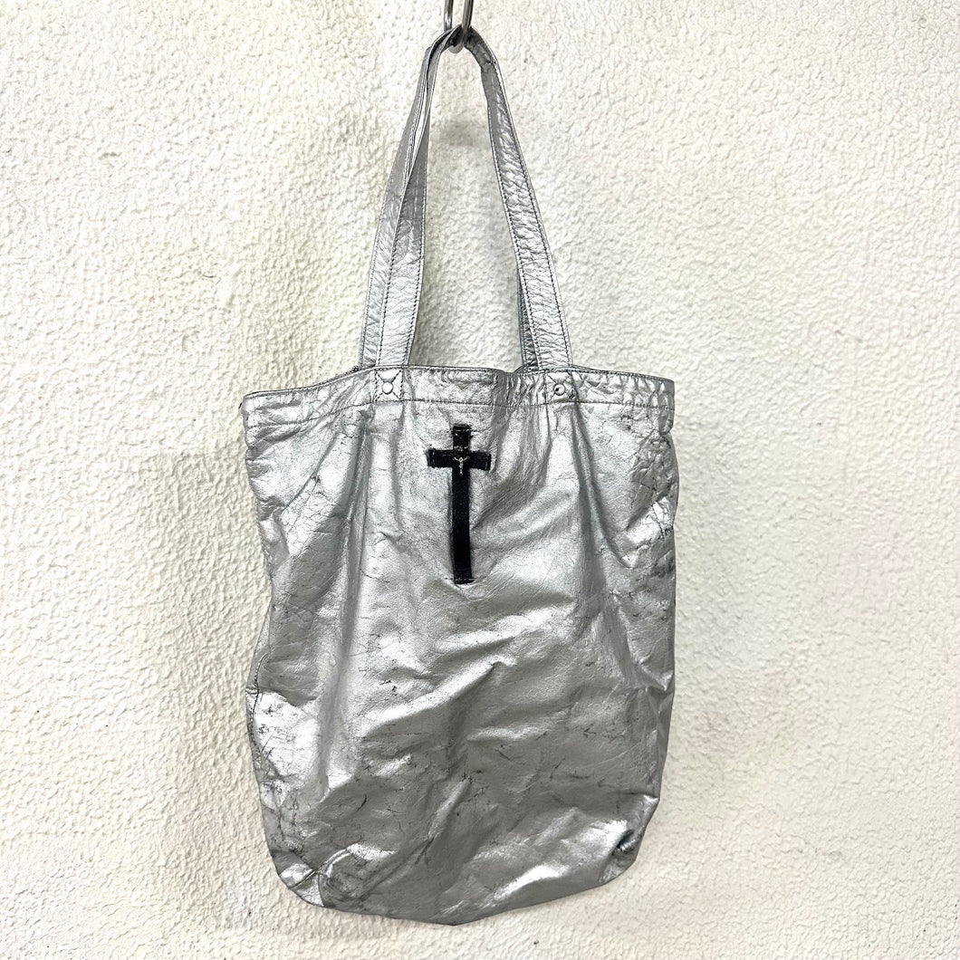 L.G.B./TOTE-MTL