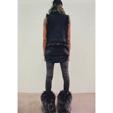 Load image into Gallery viewer, L.G.B./VEST/FUR
