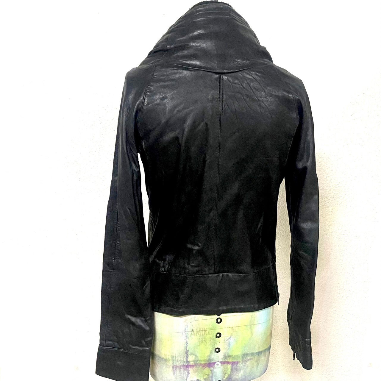 L.G.B./BONO-6/M – CIRCUS by MANIAC