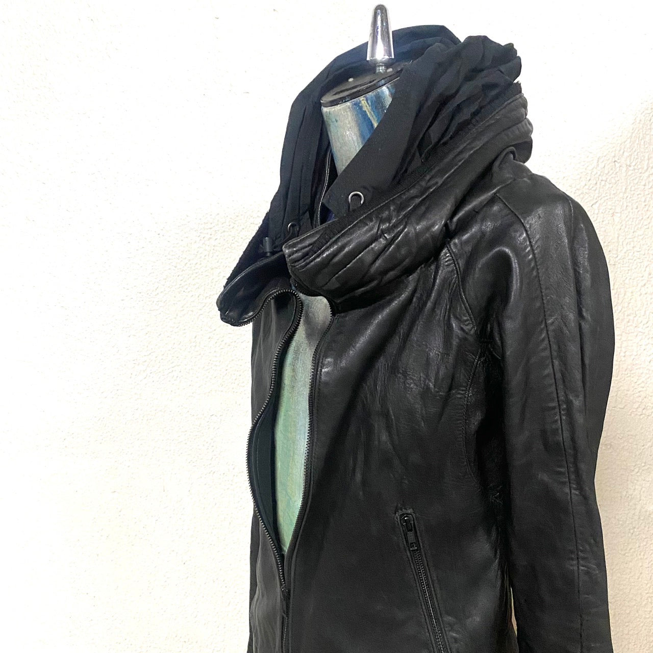 L.G.B./BONO-6/M – CIRCUS by MANIAC