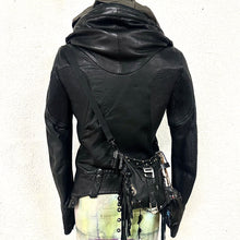 Load image into Gallery viewer, L.G.B./BONO-9/M
