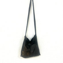 Load image into Gallery viewer, L.G.B./SHOULDER RAY
