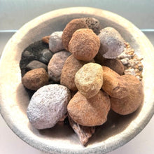 Load image into Gallery viewer, OBJECT Stand + Stones from Ganges
