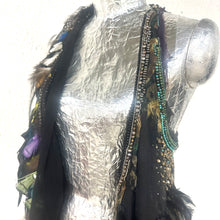 Load image into Gallery viewer, IF SIX WAS NINE/GILET/BLACK SCORPION
