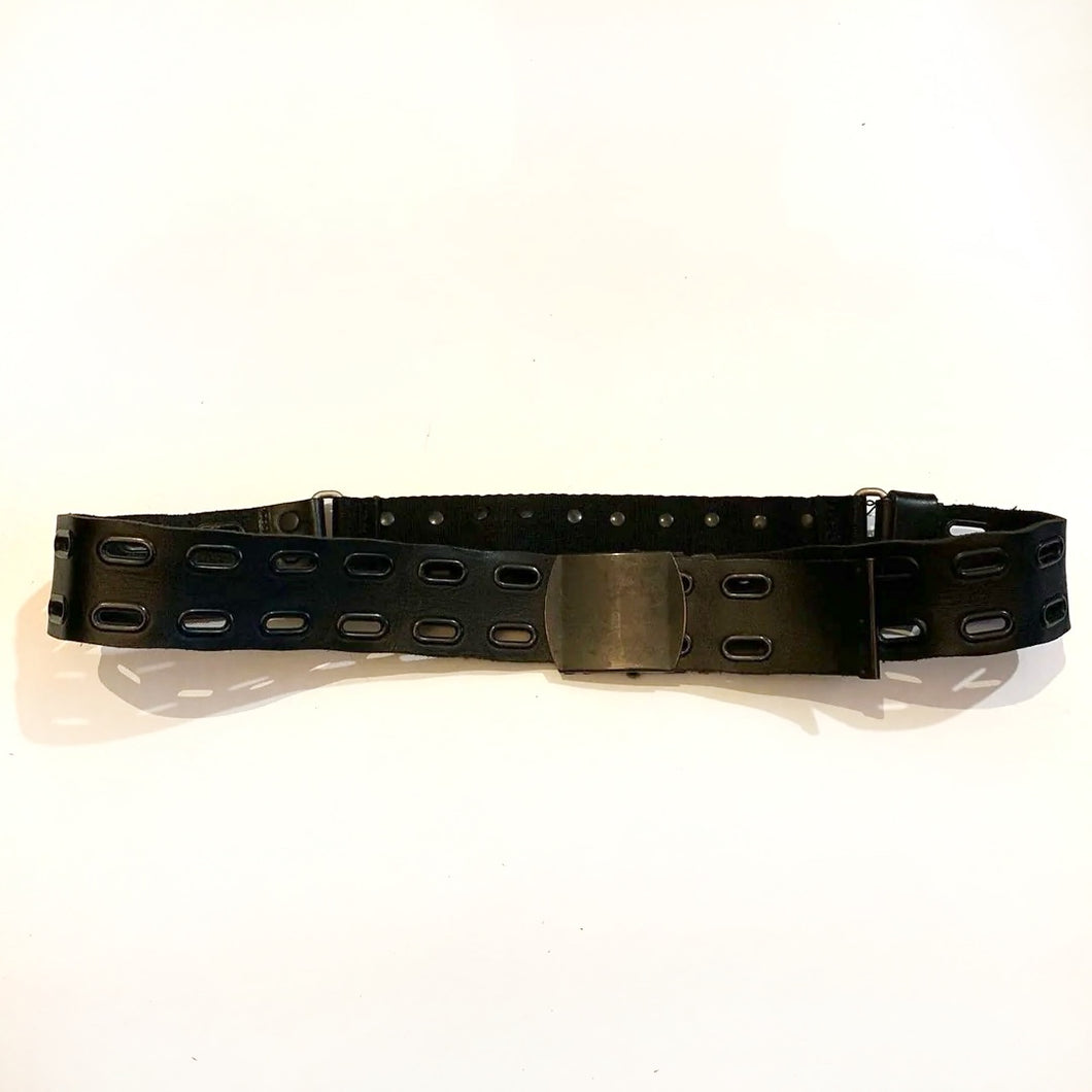 L.G.B./BT823