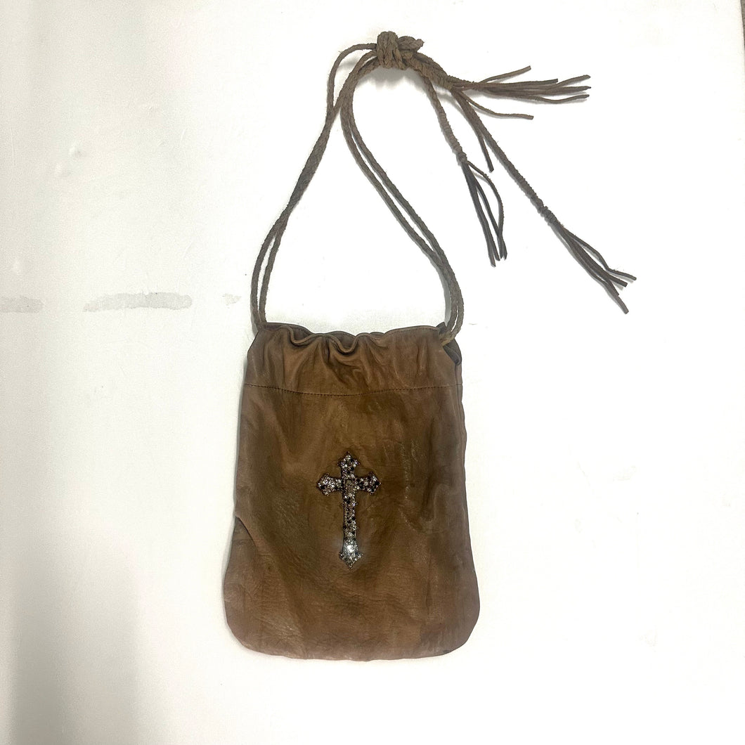 IF SIX WAS NINE/POUCH CROSS-006