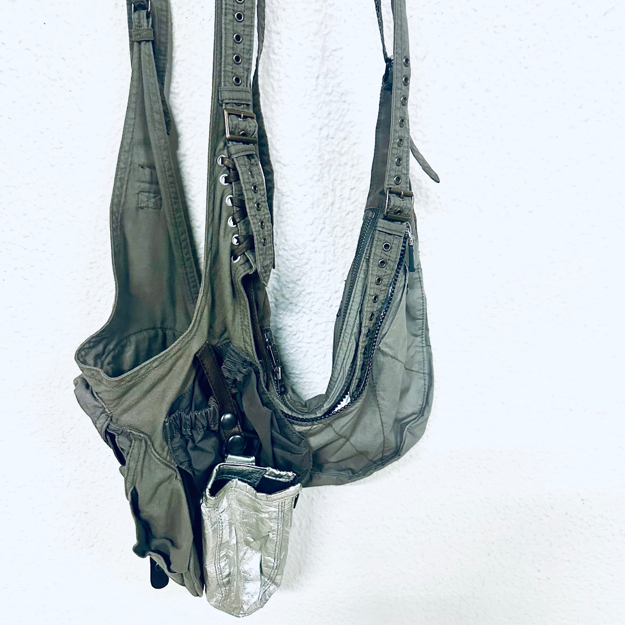 L.G.B./SAHARA VEST/M – CIRCUS by MANIAC