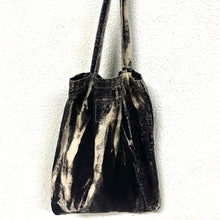 Load image into Gallery viewer, L.G.B./TOTE-JACKAL
