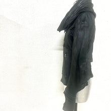 Load image into Gallery viewer, L.G.B./BONO-9
