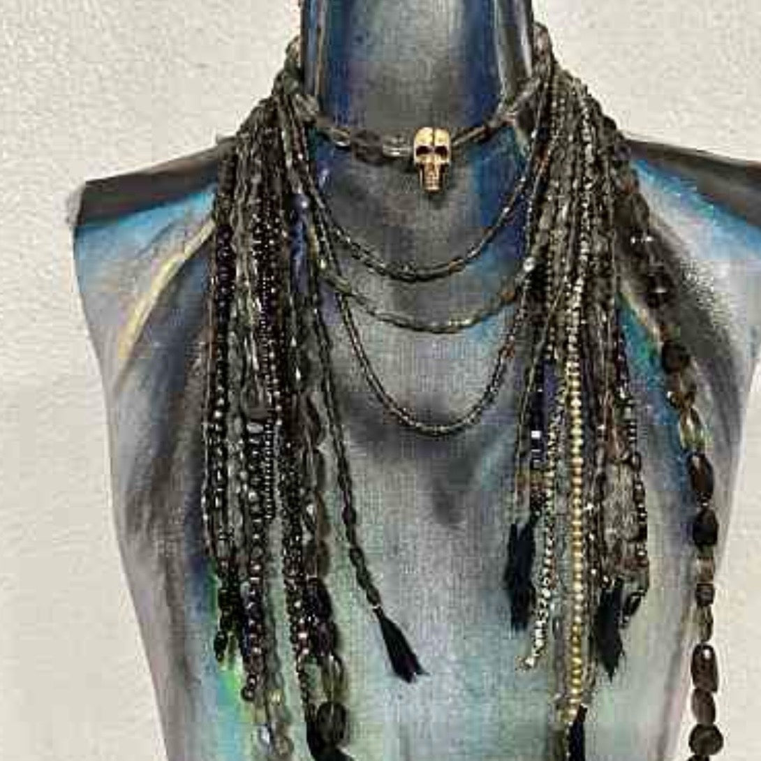 IF SIX WAS NINE/BROKEN NECKLACE Pearl x Crystal – CIRCUS by MANIAC