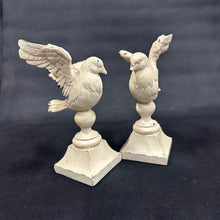 Load image into Gallery viewer, White Twin Birds
