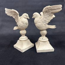 Load image into Gallery viewer, White Twin Birds
