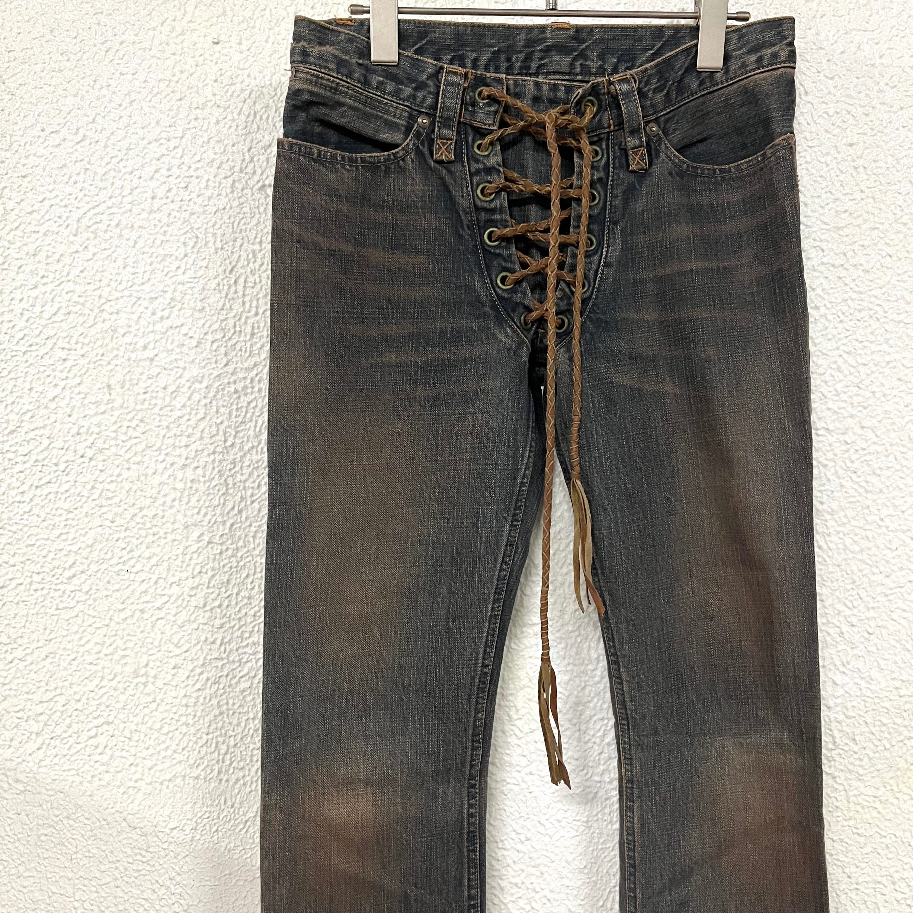 IF SIX WAS NINE/LACE UP PT1/M – CIRCUS by MANIAC