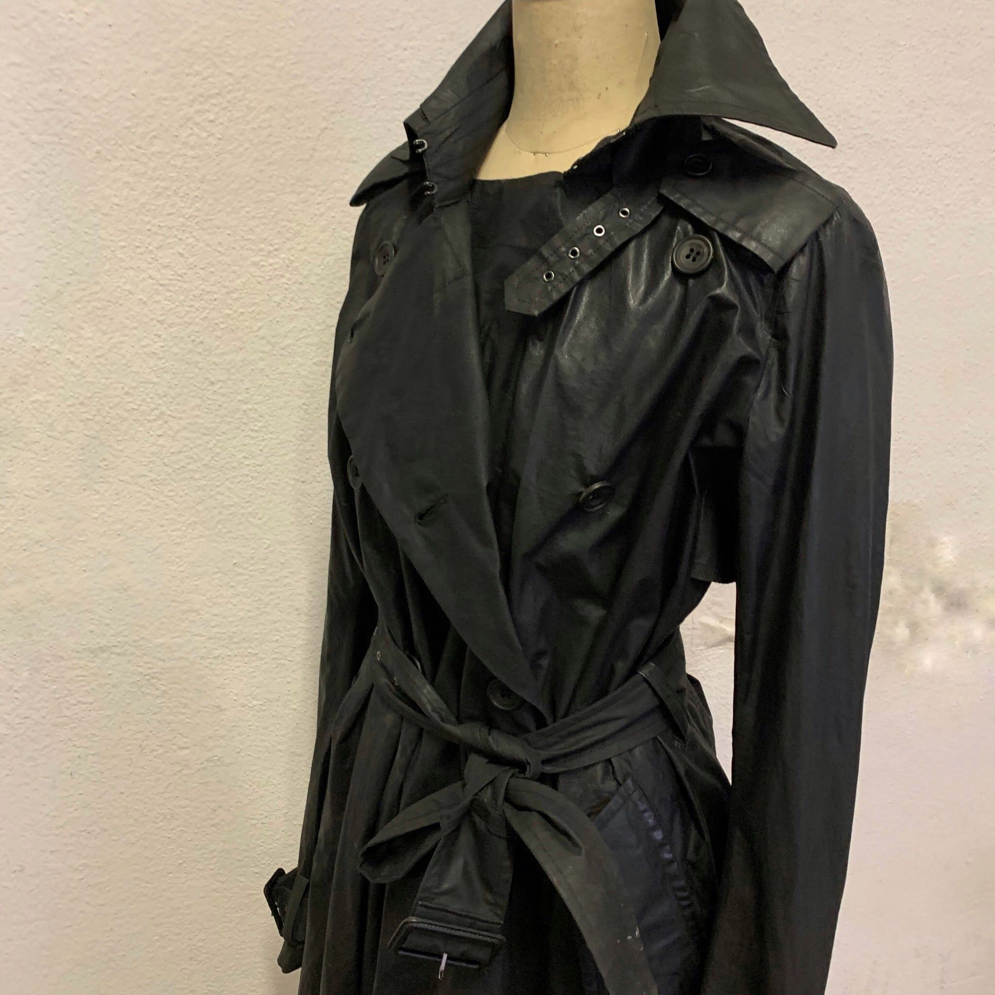 L.G.B. / WOMEN / COATS & FUR – CIRCUS by MANIAC L.G.B. / WOMEN / COATS & FUR – CIRCUS by MANIAC