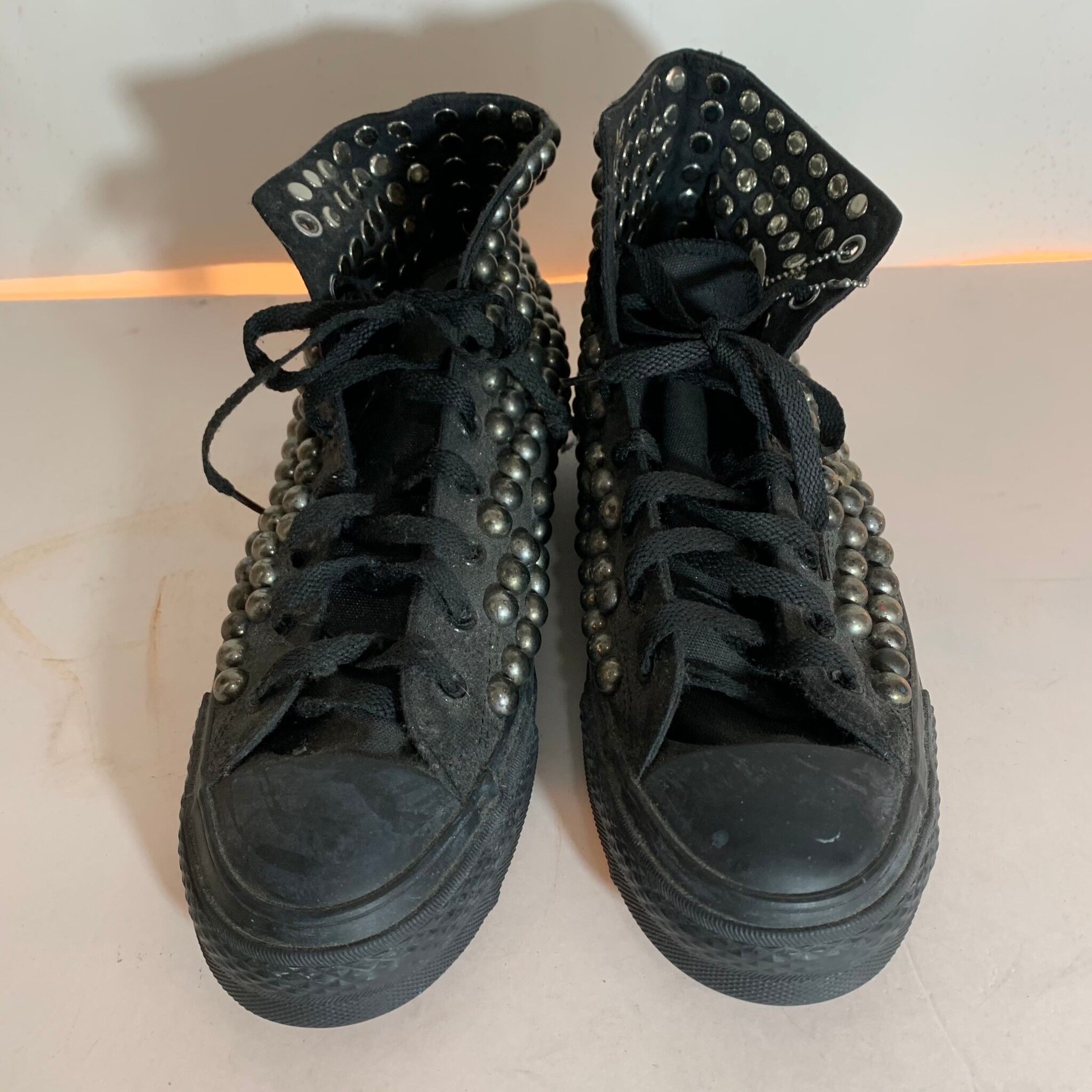 00s L.G.B./CV-05”BLK PEARL STUDS” L.G.B./CV-05”BLK PEARL STUDS” – CIRCUS by MANIAC