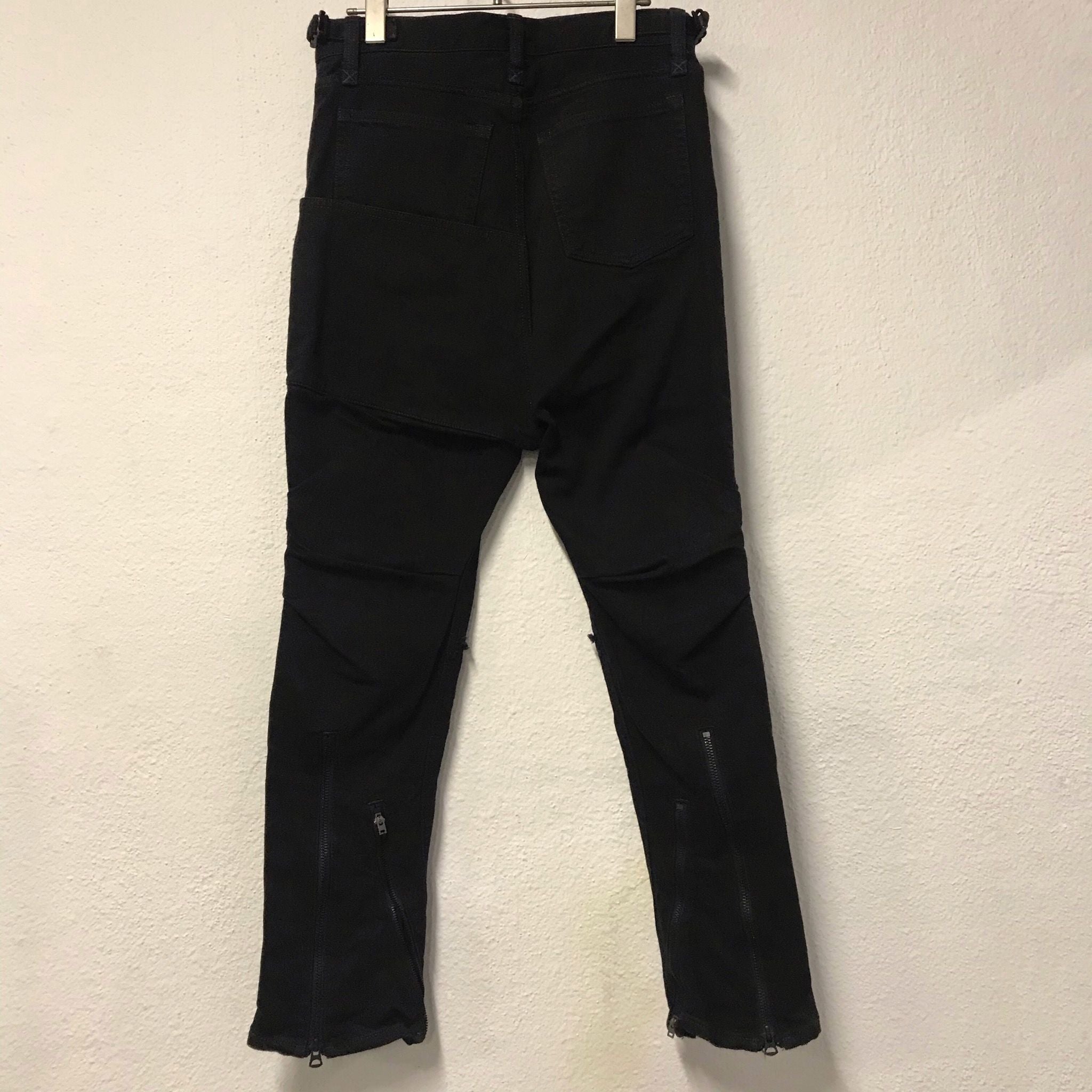 IF SIX WAS NINE/BTF/SBCM-9 SARROUEL – CIRCUS by MANIAC 