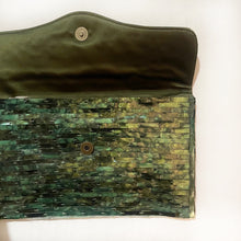 Load image into Gallery viewer, LUCIANA PAIVA/CLUTCH-SHELL

